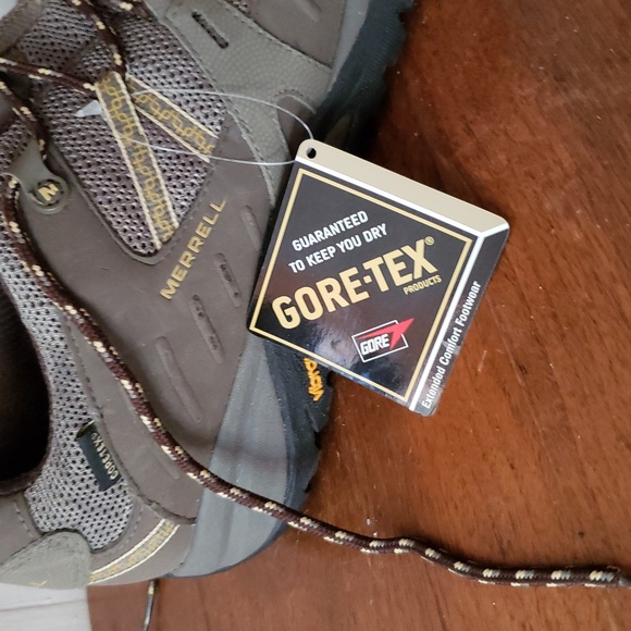 Merrell GORETEX Women's Vibram Hiking Trail Shoes - Gray and Brown NWT - Picture 2 of 9